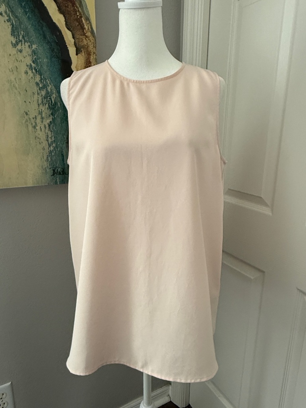 Uniqlo Sleeveless Soft Blush Shell Top
